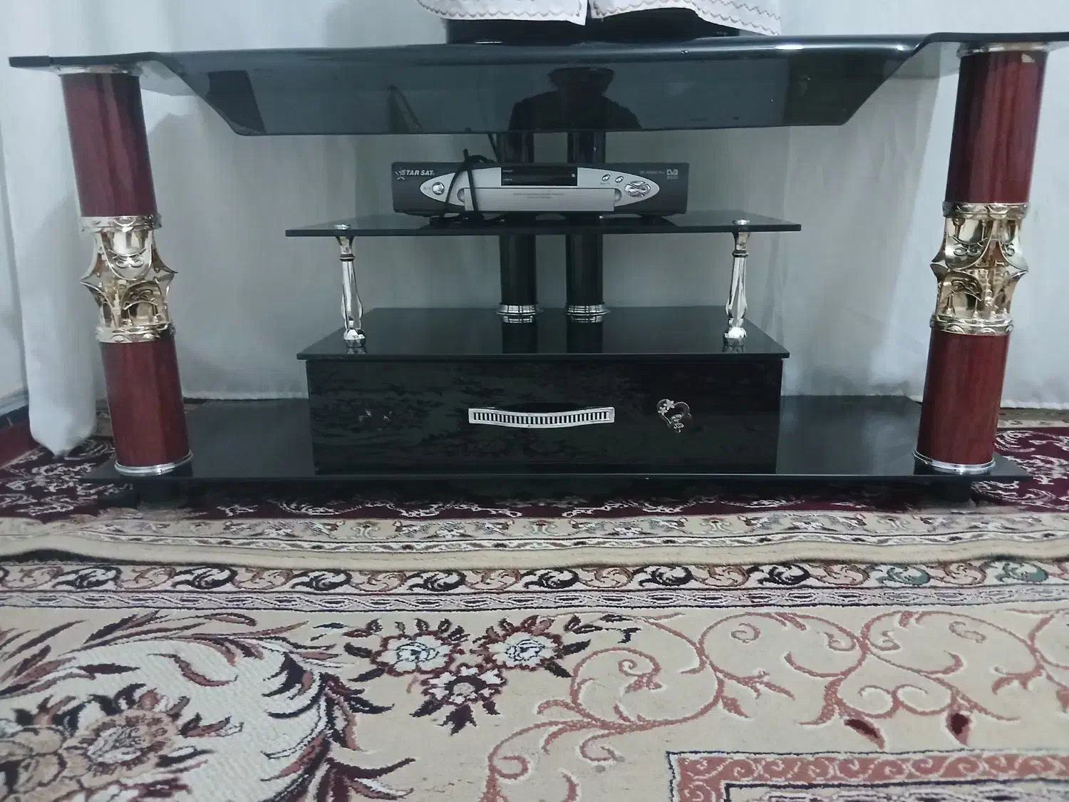 میز ال ای دی|میز تلویزیون|سمیرم, |دیوار