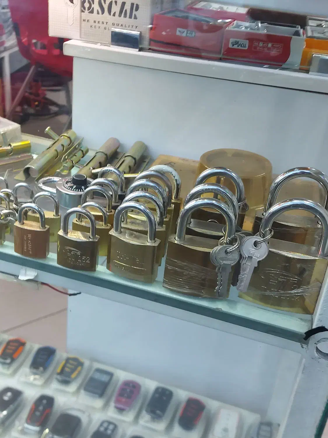 کلیدسازی شبانه روزی تهرانپارس حکیمیه پیروزی مجیدیه|خدمات پیشه و مهارت|تهران, مجیدیه|دیوار