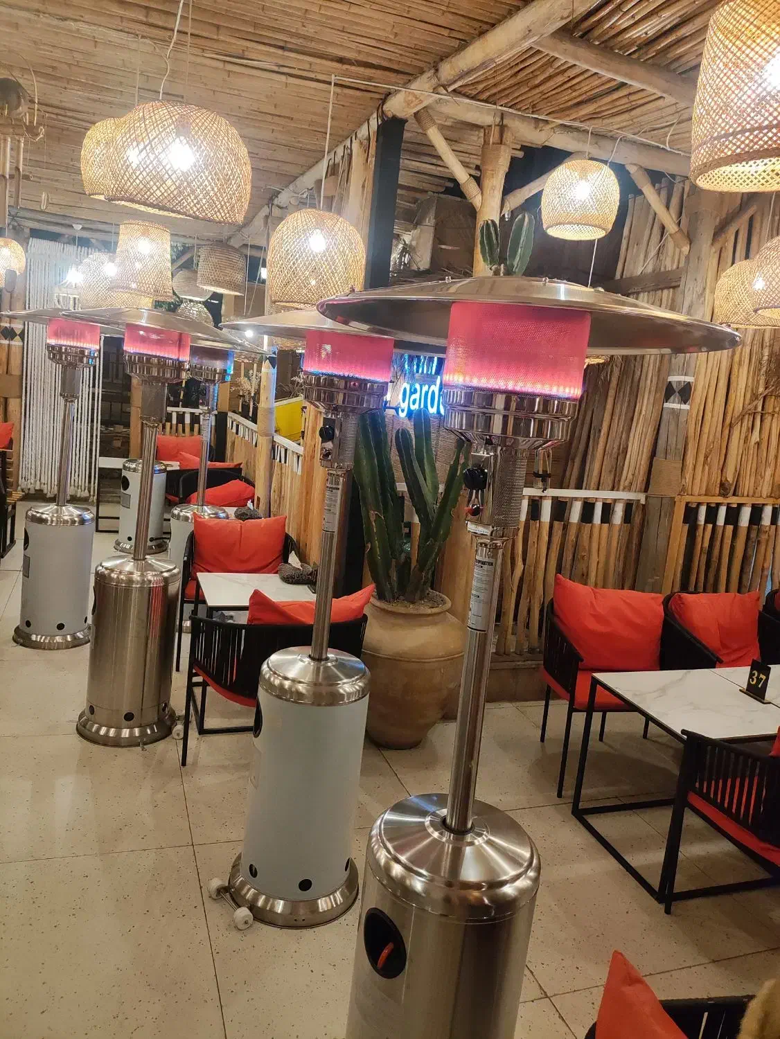 بخاری هیتر گازی|بخاری، هیتر، شومینه|زنجان, |دیوار