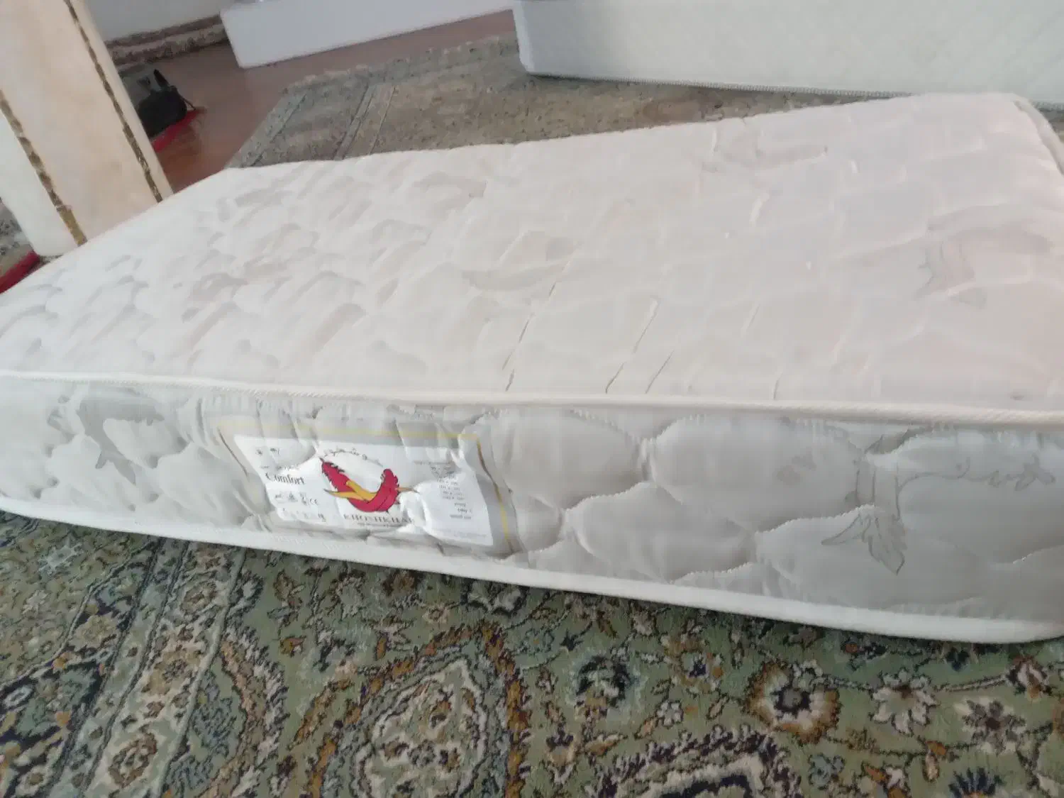 تشک تخت بچگانه|تخت و صندلی بچه|قائمشهر, |دیوار