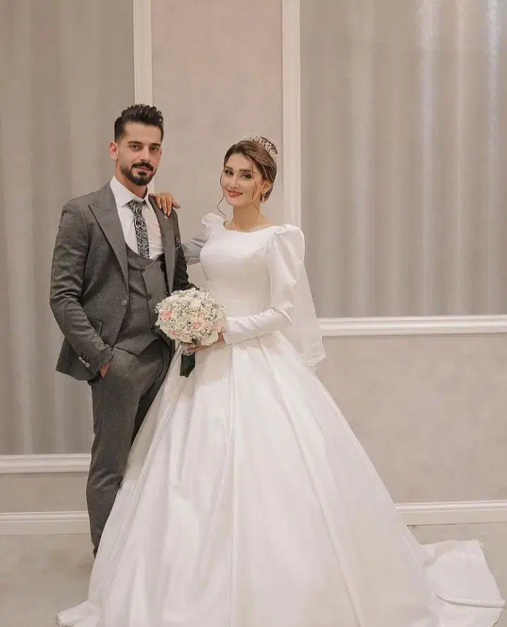 دوخت لباس نامزدی ، عقد و فرمالیته و جواهر دوزی|لباس|نجف‌آباد, امیرآباد|دیوار