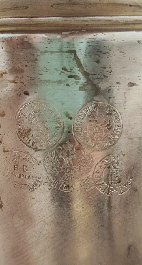 سماور ذغالی برنجی روسی|کلکسیون اشیاء عتیقه|لاهیجان, خمیر کلایه|دیوار