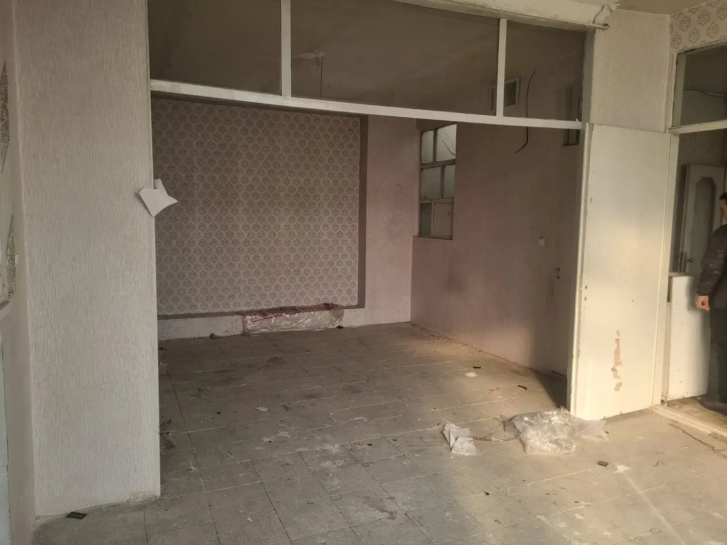 ۱۴۰ متر یک طبقه جهت تولیدی رهن