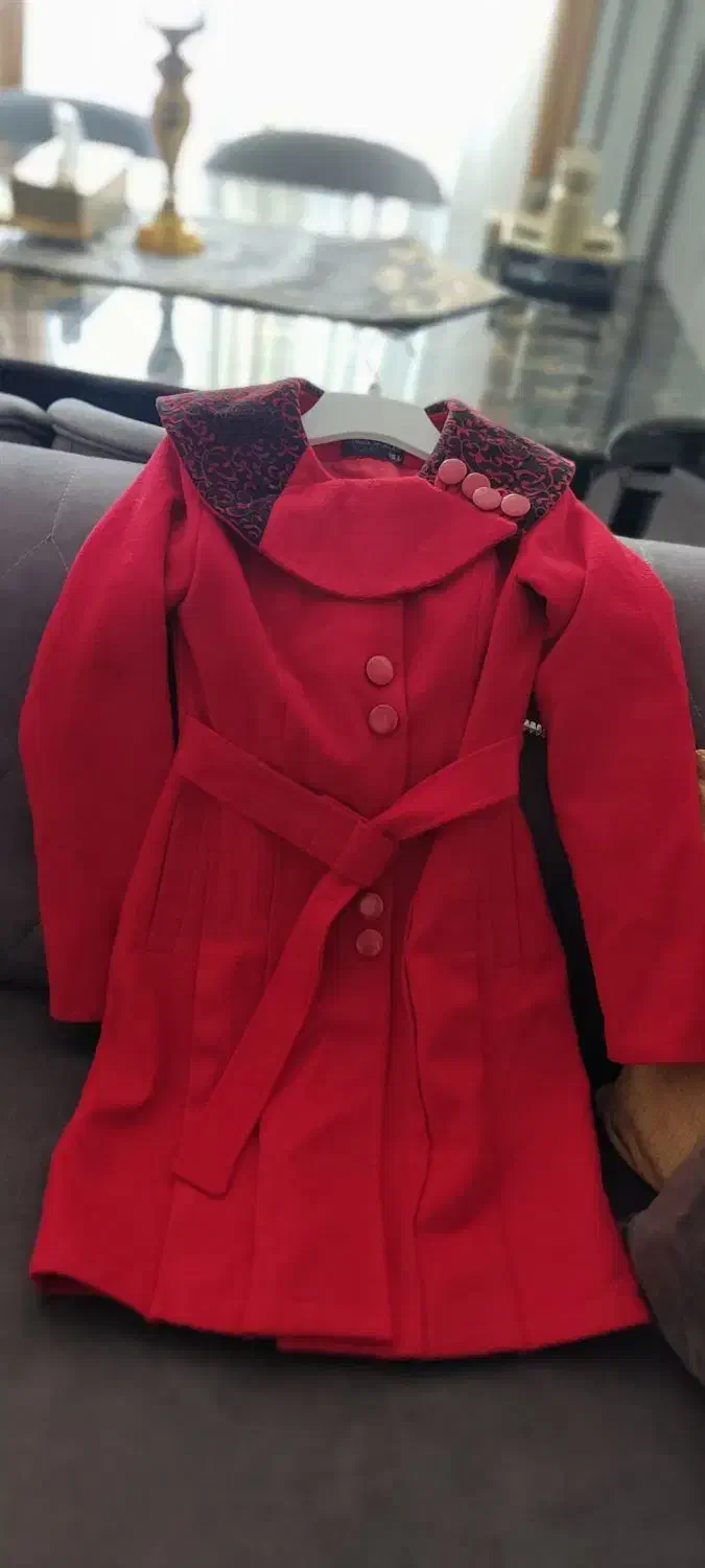 همه رقم پالتو و بارانی شومیز پاییزه زمستانی|لباس|پردیس, فاز ۱۱|دیوار