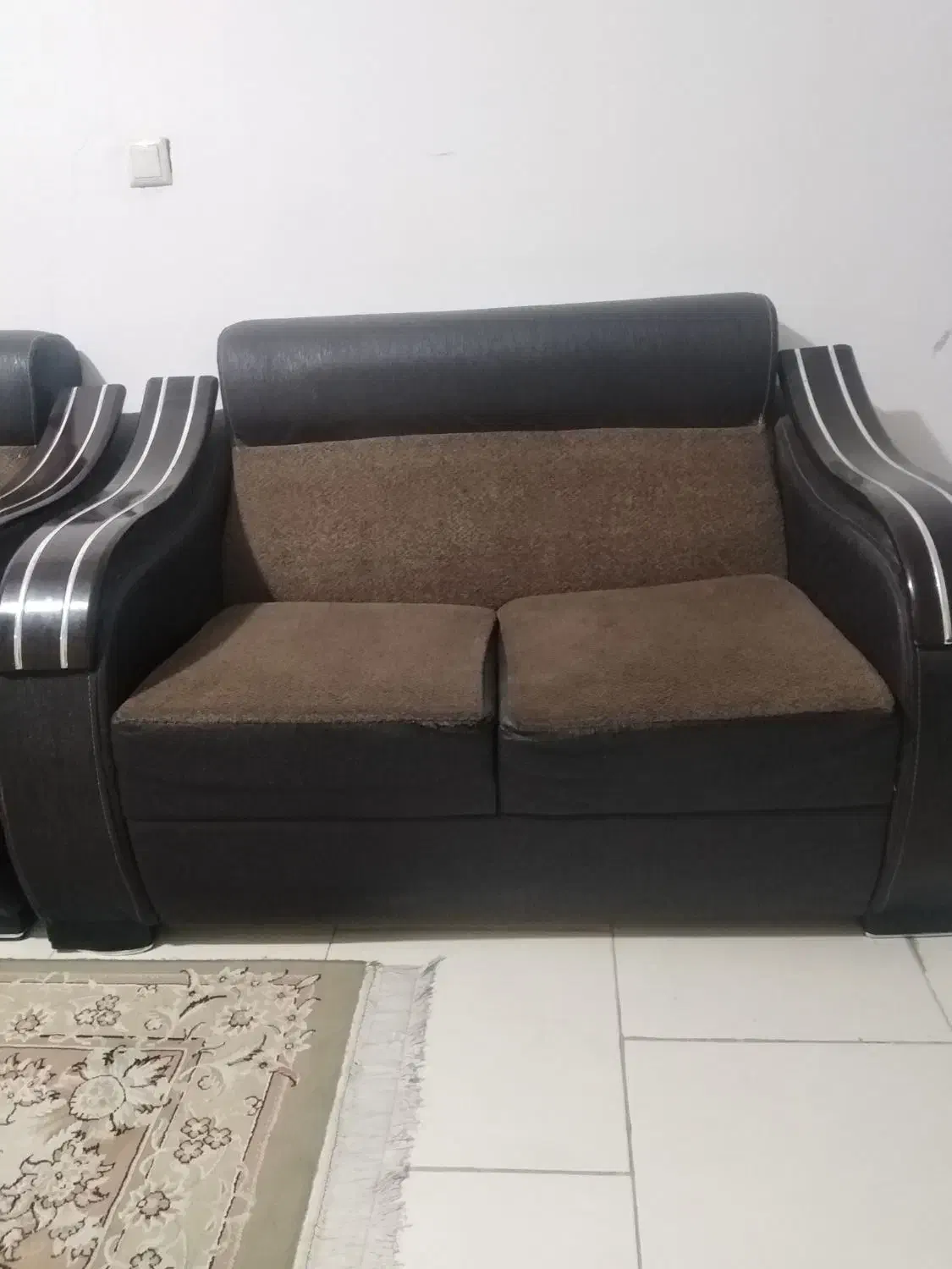 مبل راحتی 6نفره چرمی|مبلمان خانگی و میز عسلی|رباطکریم, رباطکریم|دیوار