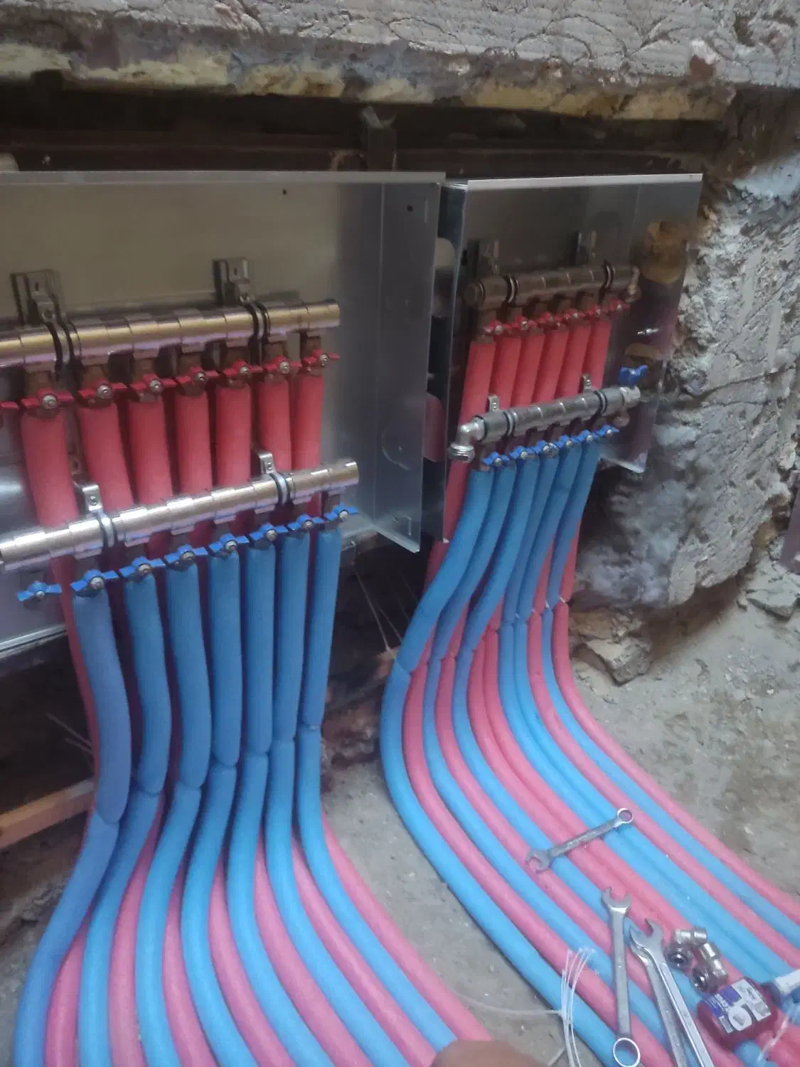 شاگرد جوشکار میخوام|استخدام معماری، عمران و ساختمانی|زابل, |دیوار