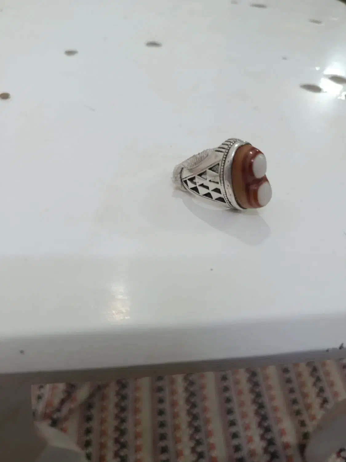 انگشتر|کلکسیون اشیاء عتیقه|طرقبه, |دیوار