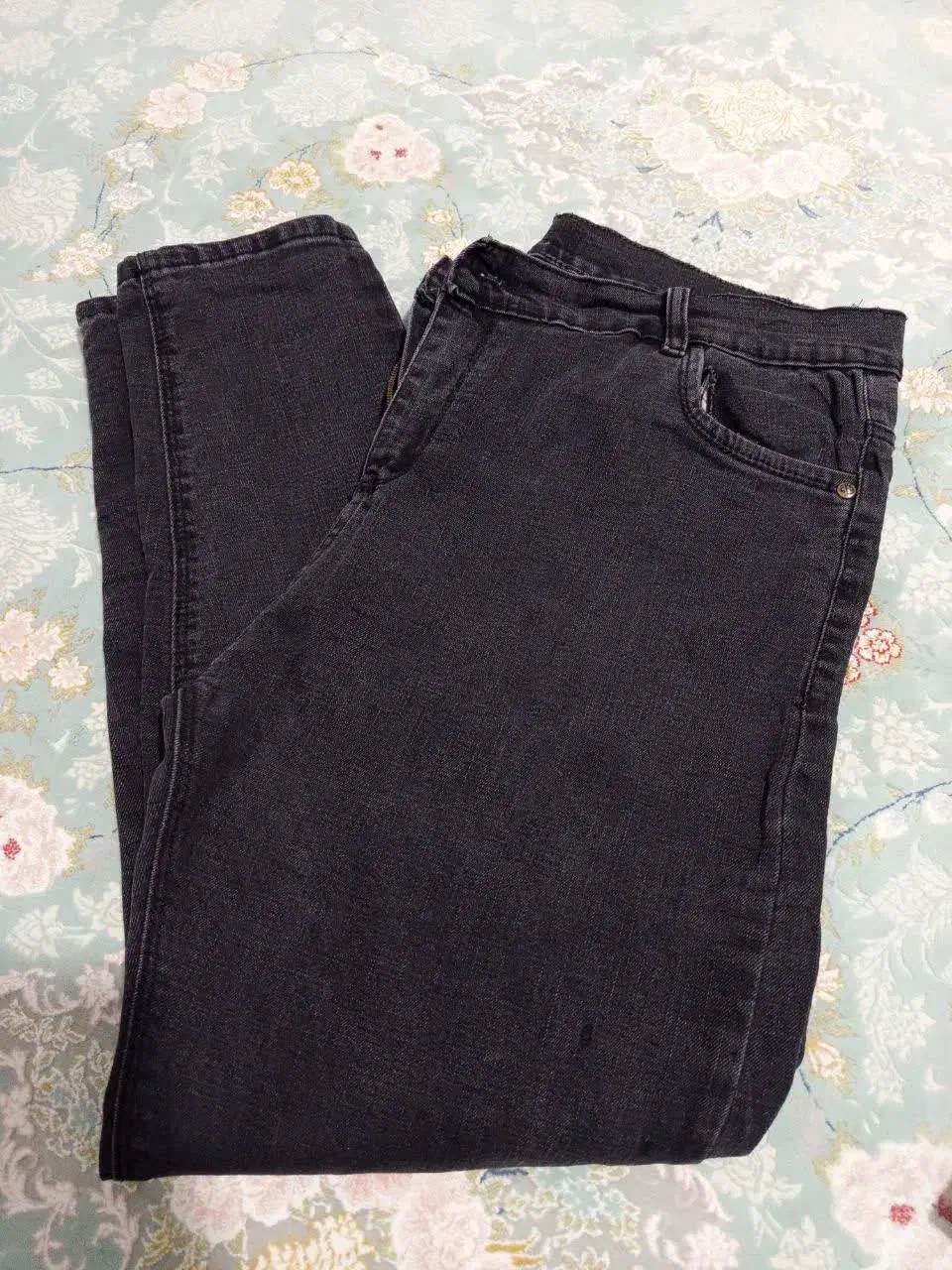 شلوارلی ذغالی نو|لباس|قم, ولیعصر|دیوار