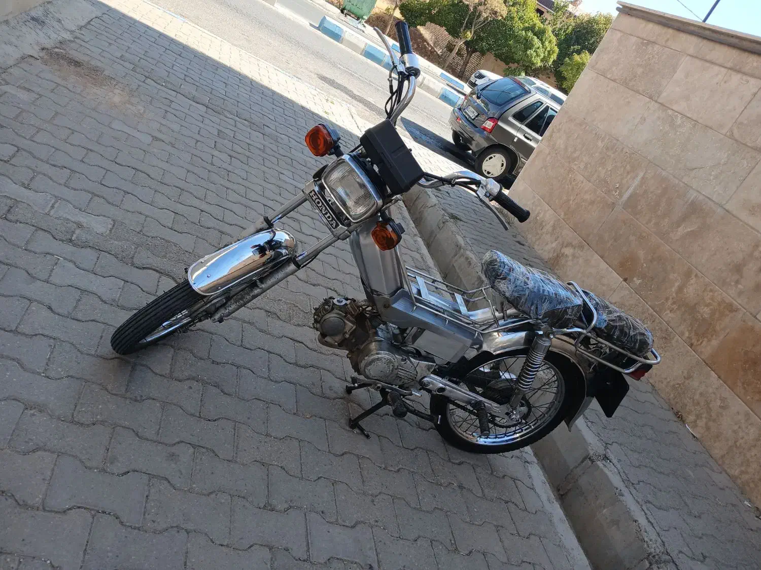 هندا ۷۰ سی سی|موتورسیکلت|مهاجران, |دیوار