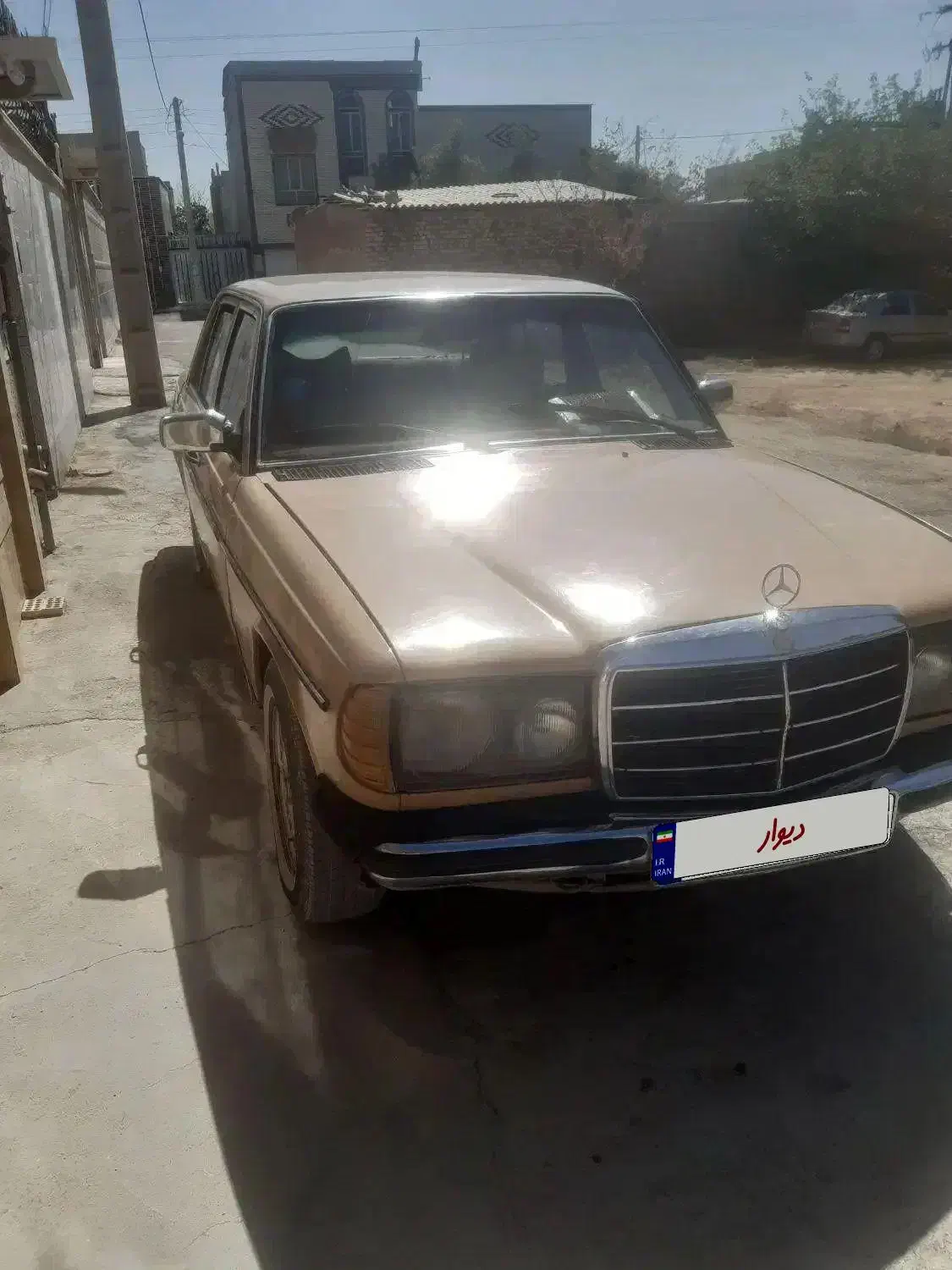 بنز دانشجویی کلاسیک|خودرو کلاسیک|نجف‌آباد, طالقانی|دیوار