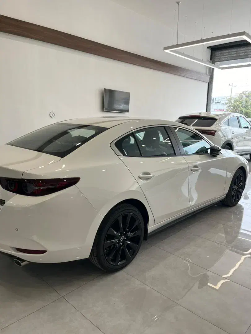 مزدا ۳ سفید|خودرو سواری و وانت|تهران, جردن|دیوار