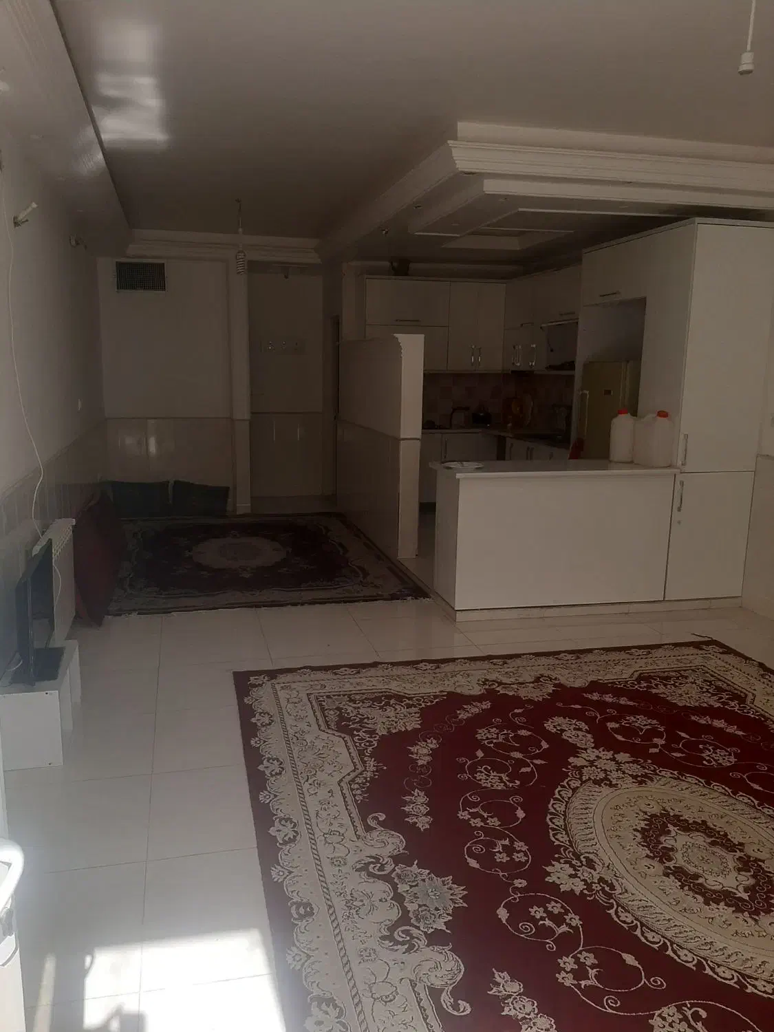 ویلایی نزدیک حرم|فروش خانه و ویلا|قم, شاه احمد قاسم|دیوار