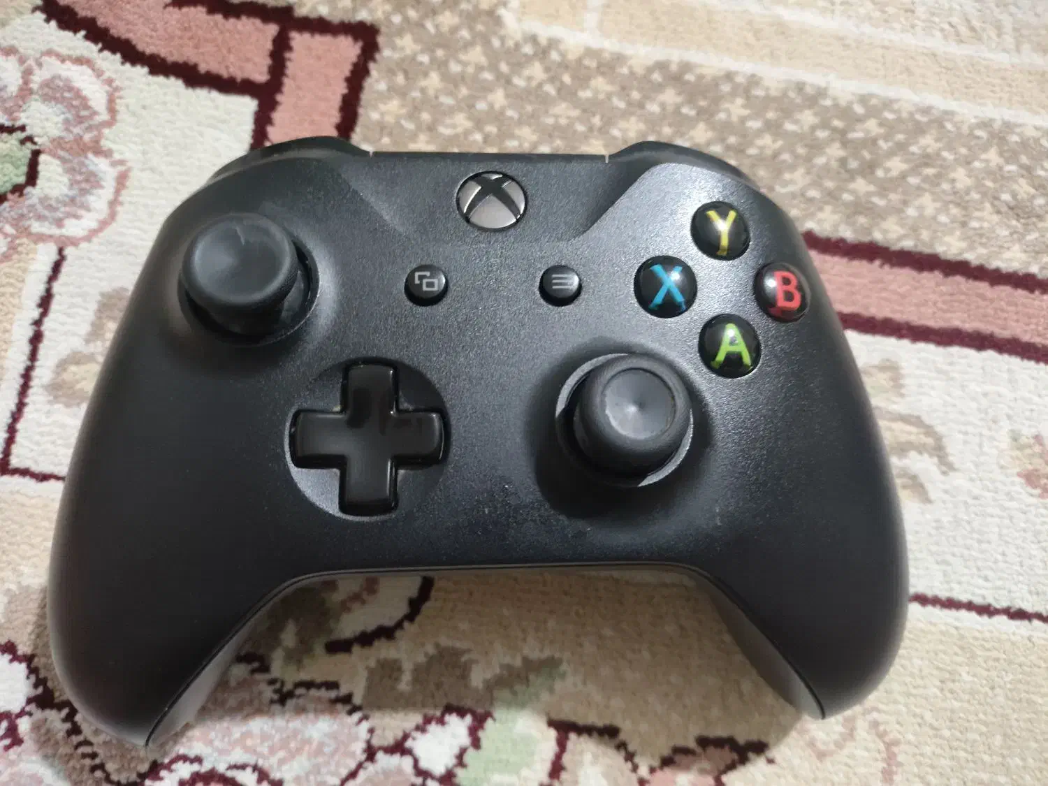 دسته Xbox one x اورجینال|کنسول، بازی ویدئویی و آنلاین|شیراز, میانرود|دیوار