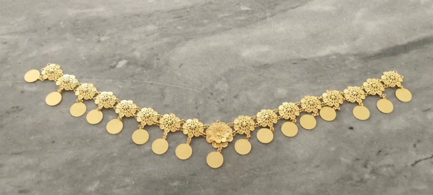 سر پشتند|جواهرات|پیرانشهر, |دیوار