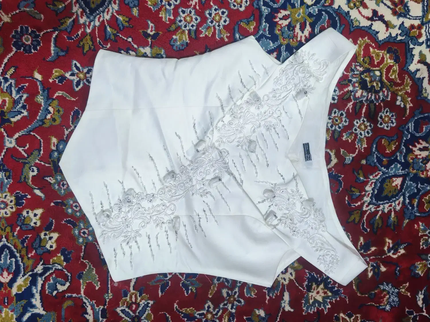 لباس مجلسی سفید|لباس|کرمان, |دیوار