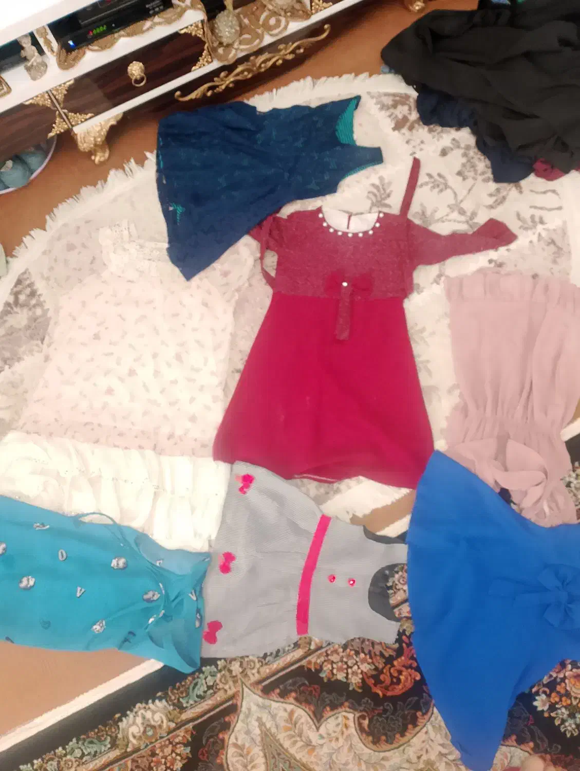 لباس بچه گانه|کفش و لباس بچه|خسروشاه, |دیوار