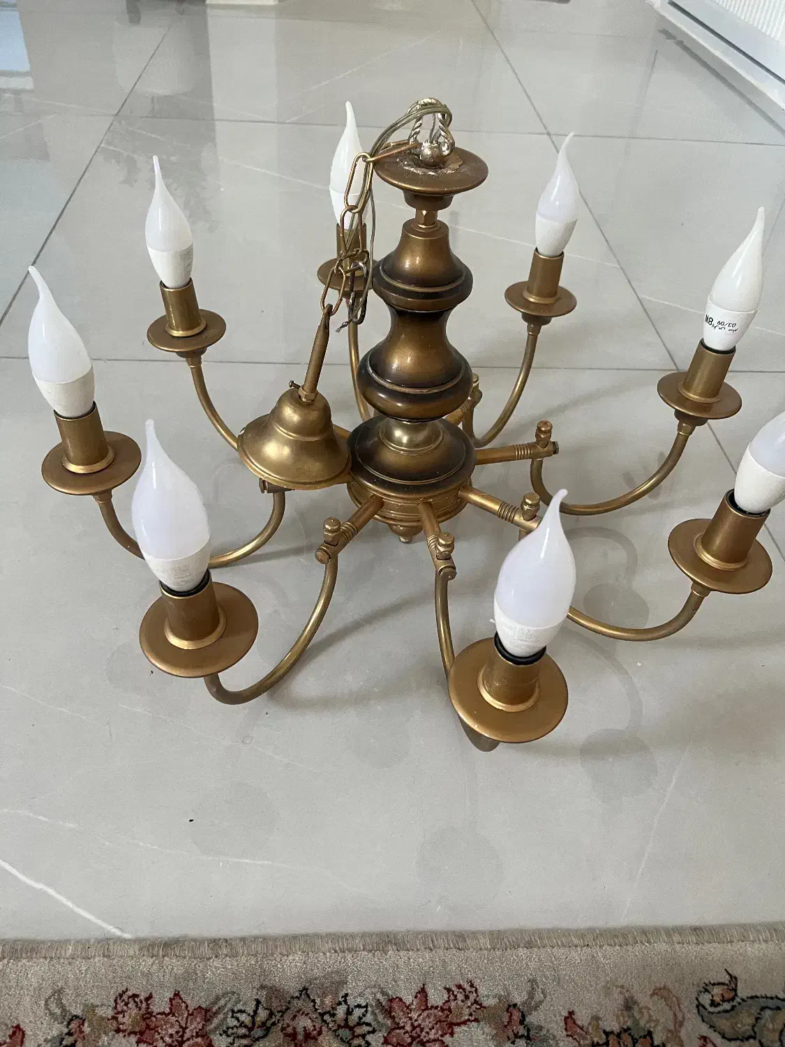 لوستر هشت شاخه برنجی|لوستر و چراغ آویز|تهران, اختیاریه|دیوار