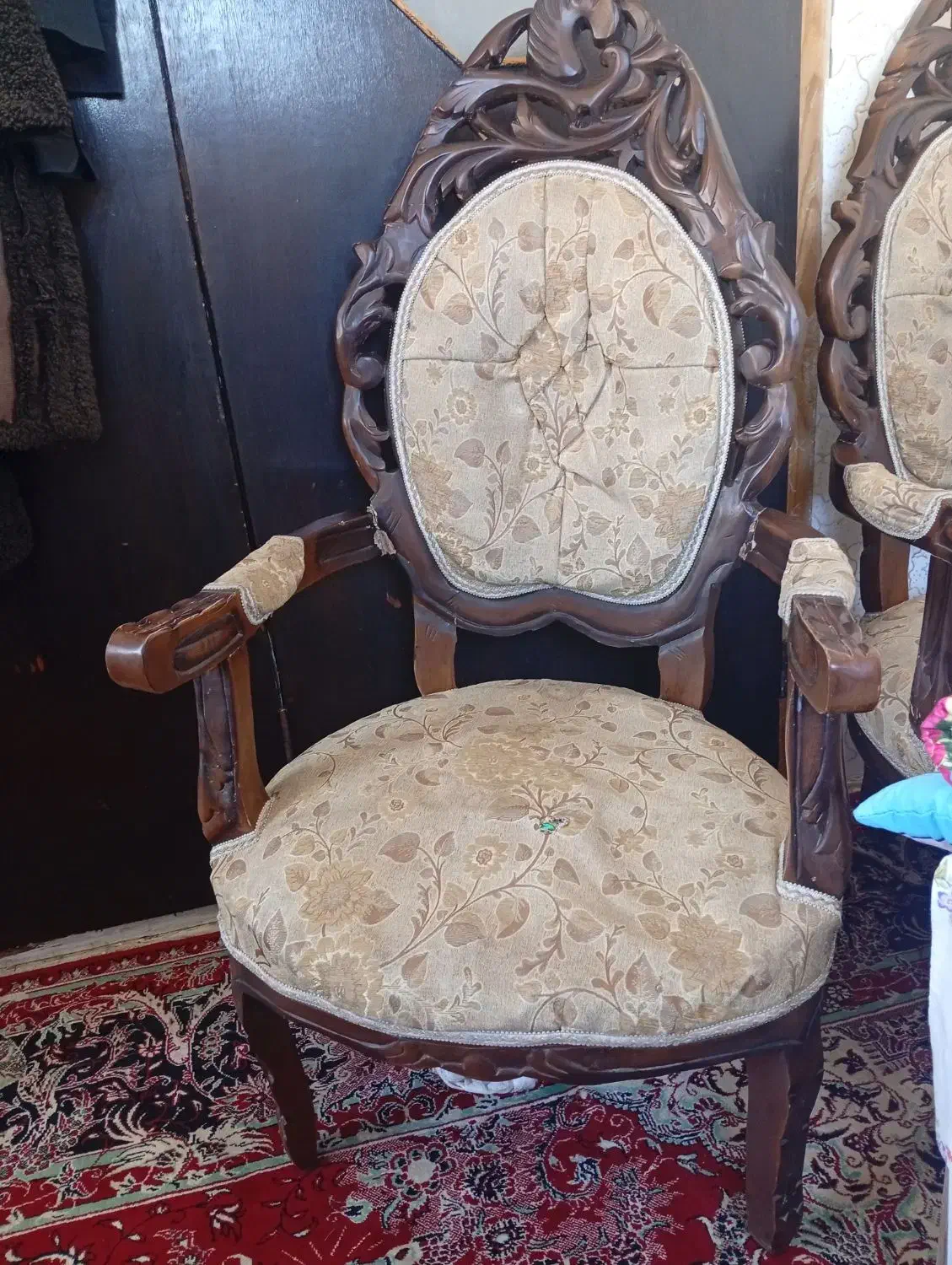 مبل سنطنتی|مبلمان خانگی و میز عسلی|خوی, |دیوار