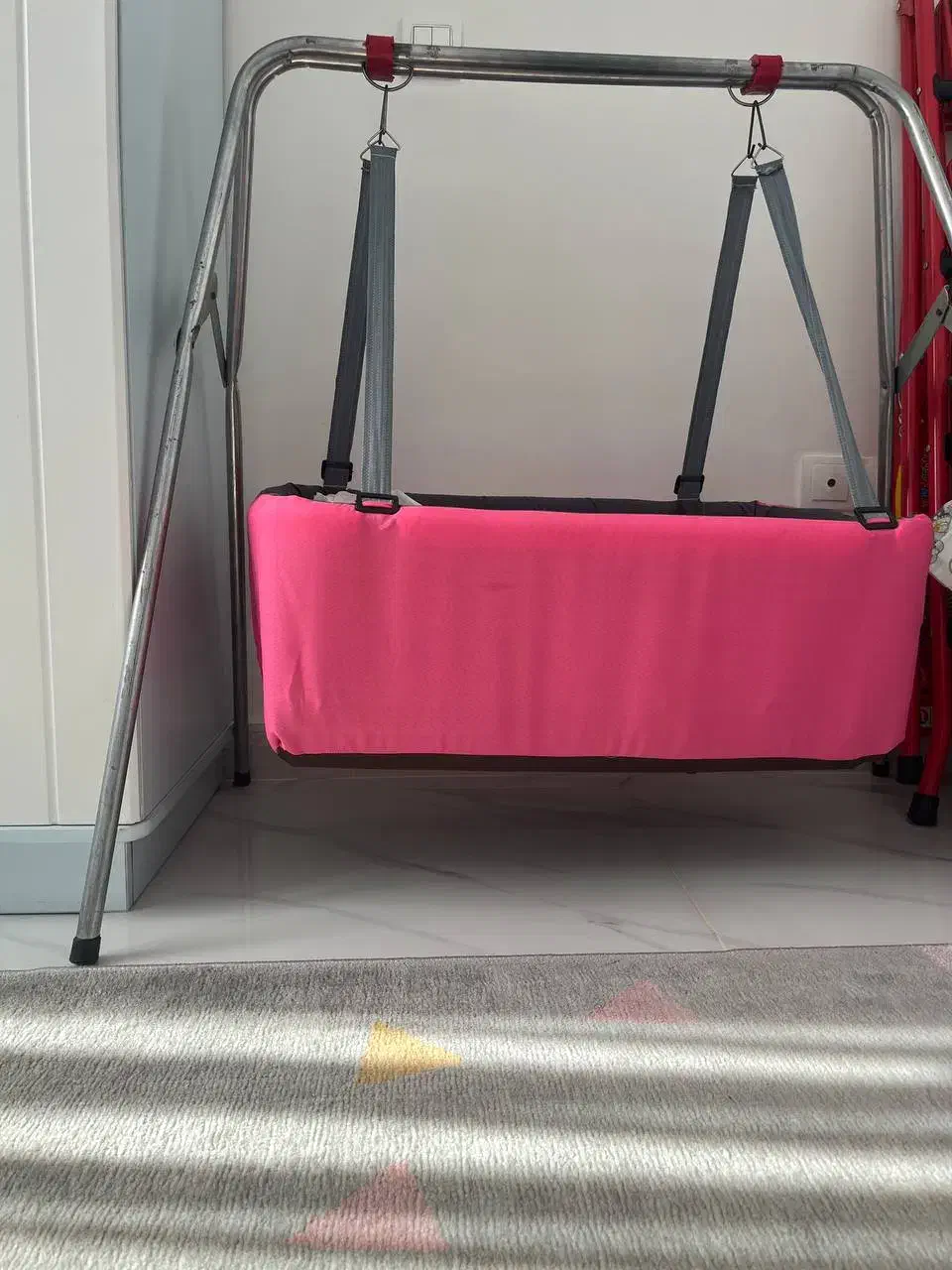 نندو نو|تخت و صندلی بچه|محمدیه-قزوین, |دیوار