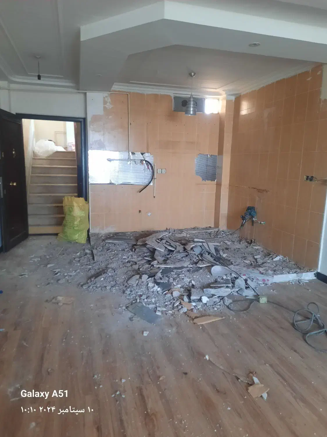 تخریب وباسازی|خدمات پیشه و مهارت|اهواز, نادری|دیوار