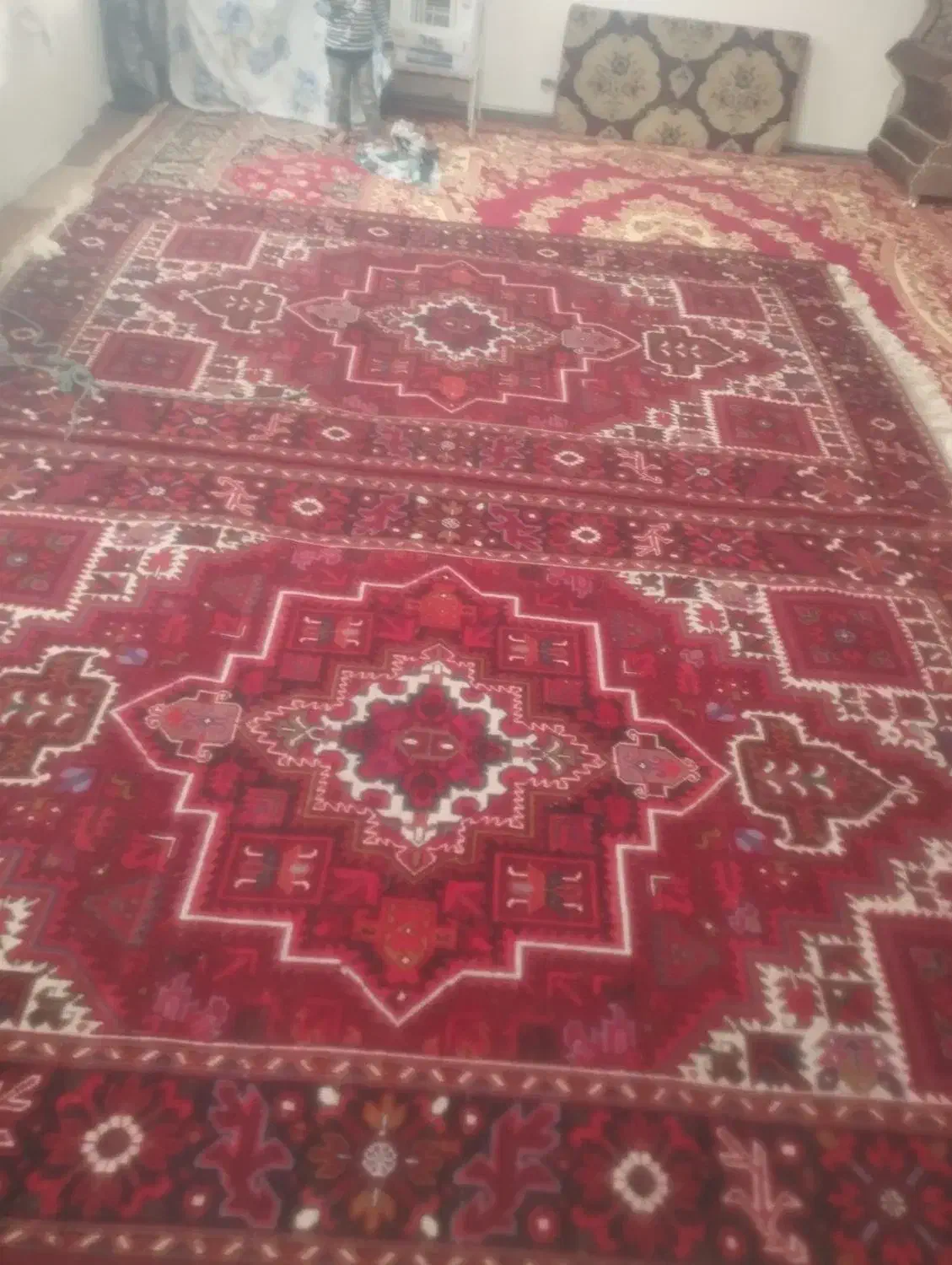 فرش چشمه زان|فرش|اهر, |دیوار