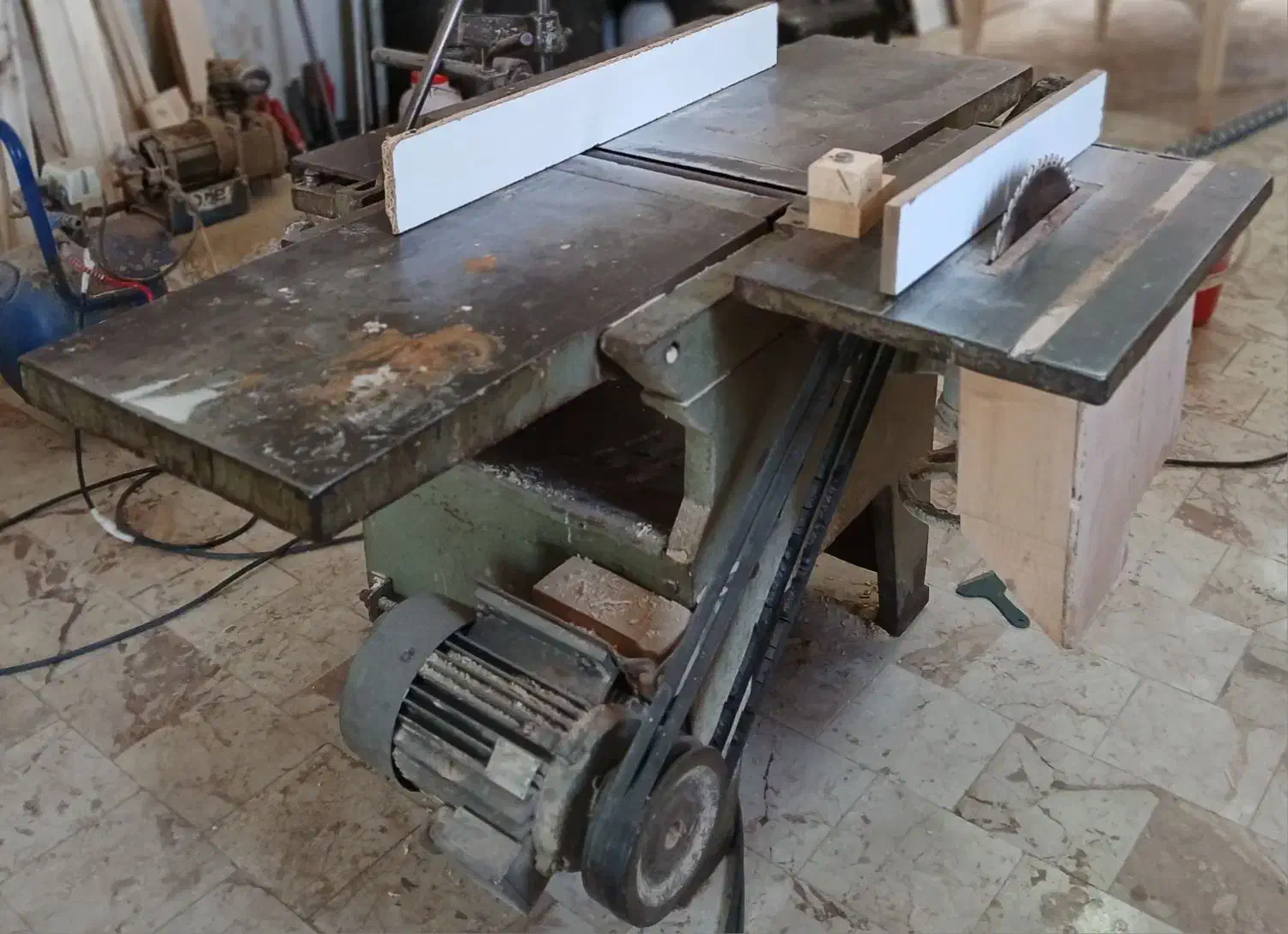 فروش دستگاه ،ابزار آلات کارگاه نجاری یکجا زیر قیمت|ابزارآلات|مشهد, امام خمینی|دیوار