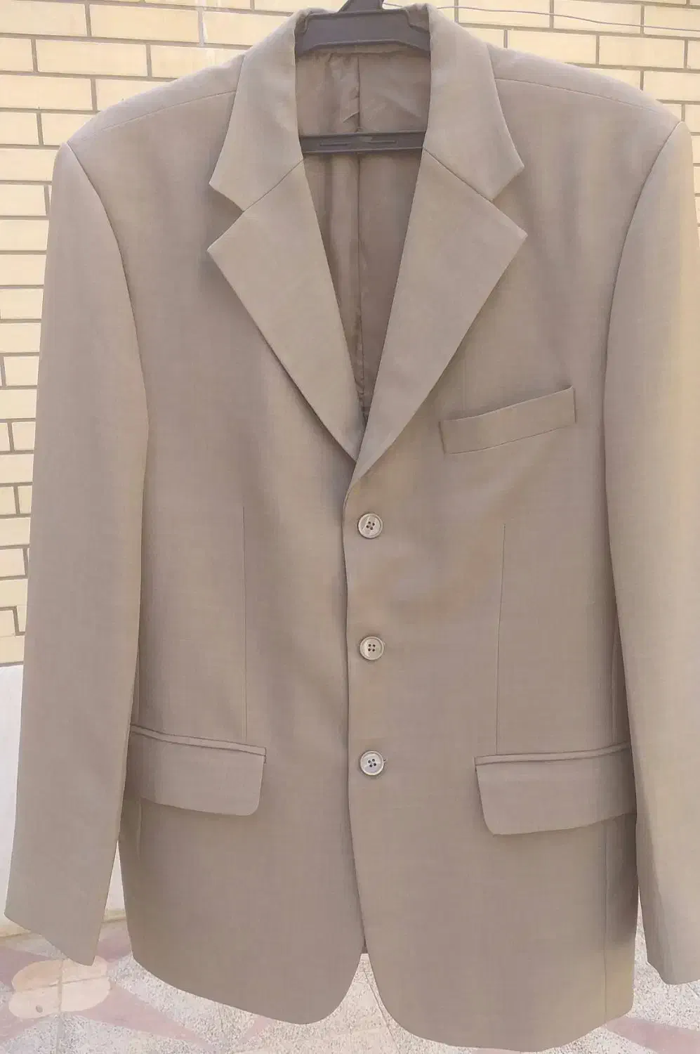 کت مردانه|لباس|جهرم, |دیوار