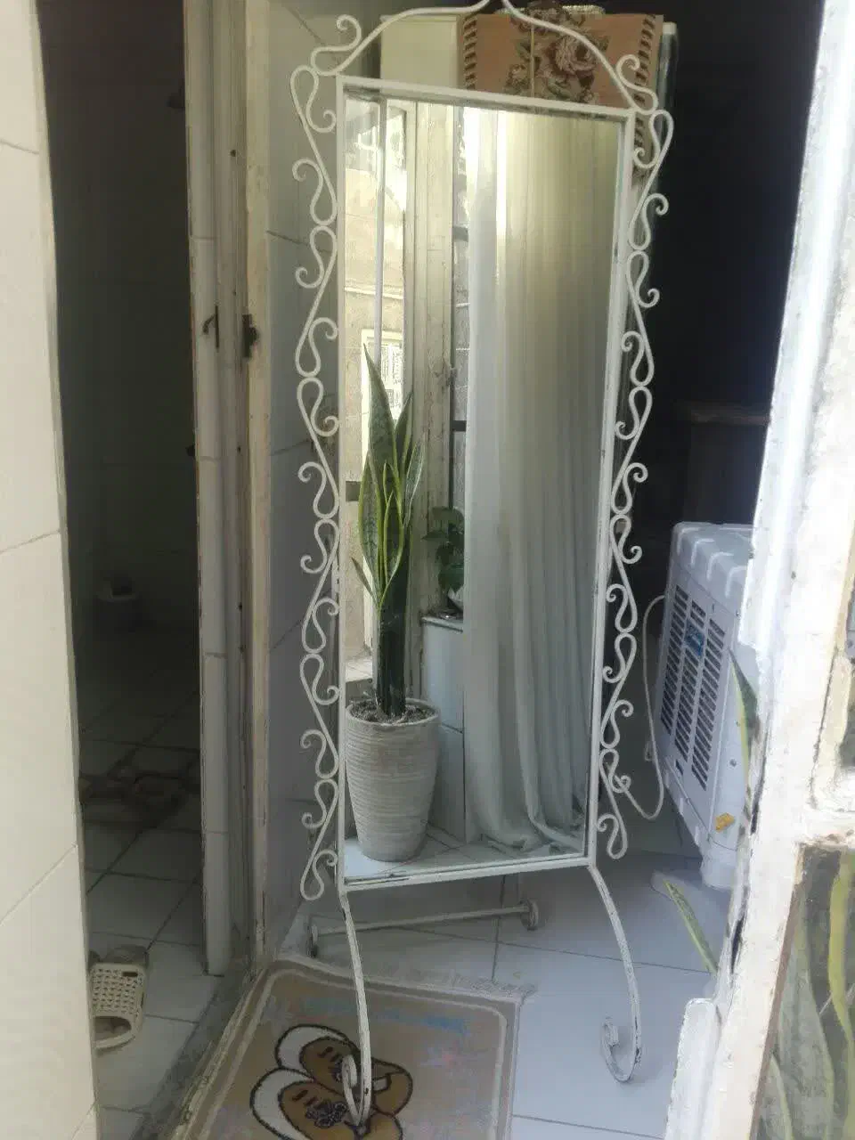 آینه ی قدی فرفوژه شیک سفید|آینه|مشهد, حسینآباد|دیوار