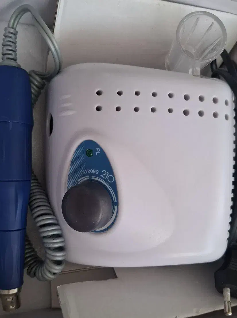 وسایل کاشت ناخن|آرایشی، بهداشتی، درمانی|بیرجند, |دیوار