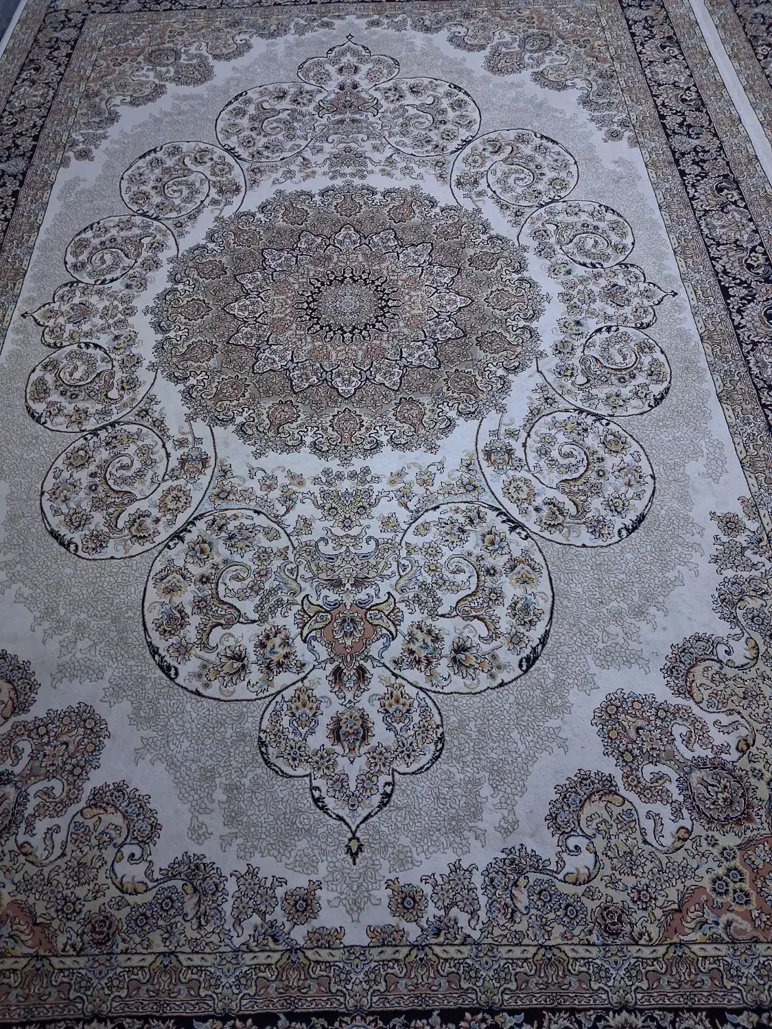 ۴فرش ۶ متری|فرش|قشم, |دیوار