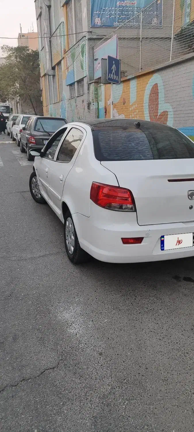 رانا پلاس سقف شیشه|خودرو سواری و وانت|تهران, مشیریه|دیوار