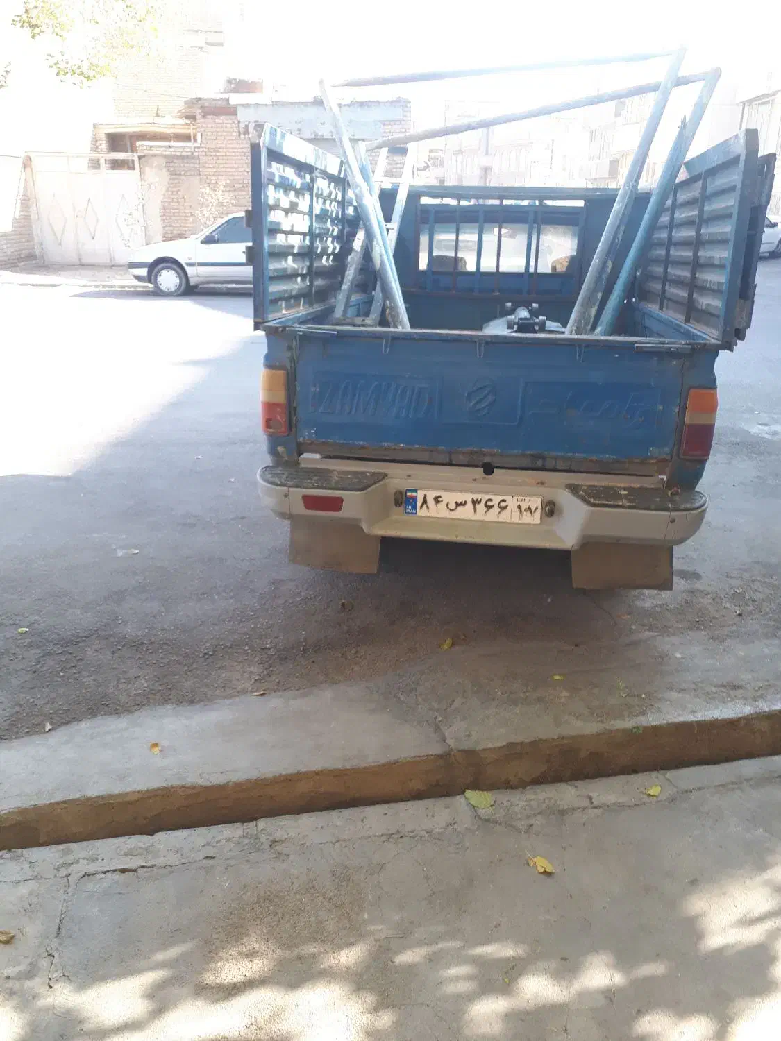 اجاره بالابرو نردبان و بتونیر وابزار آلات ساختمان|خدمات پیشه و مهارت|ارومیه, |دیوار