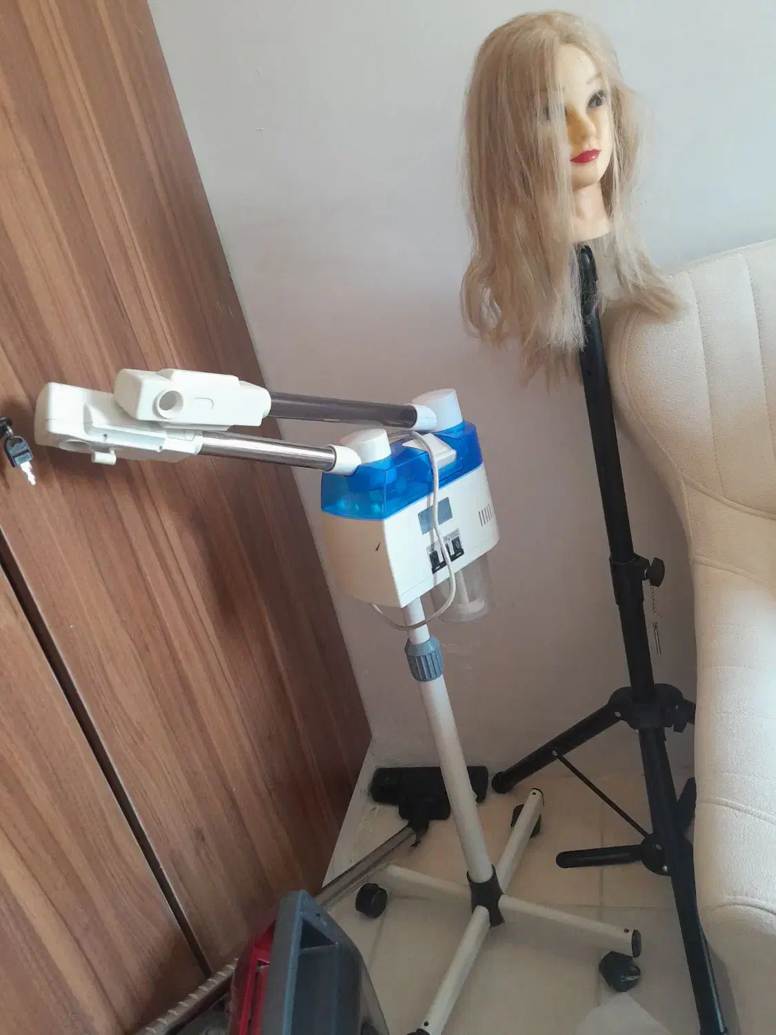 دستگاه بخور۲/۸۰۰|آرایشگاه و سالن‌های زیبایی|کرمان, |دیوار