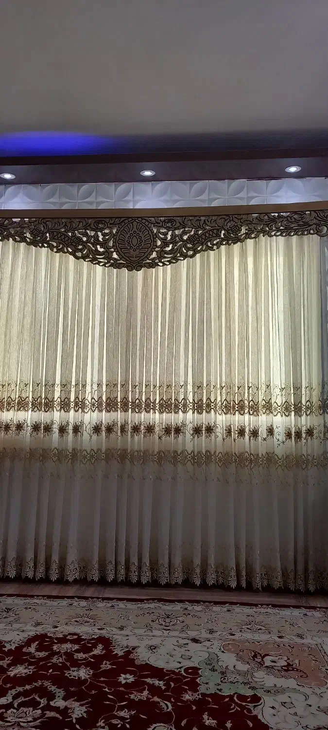 پرده پذیرایی|پرده، رانر، رومیزی|شیرگاه, |دیوار