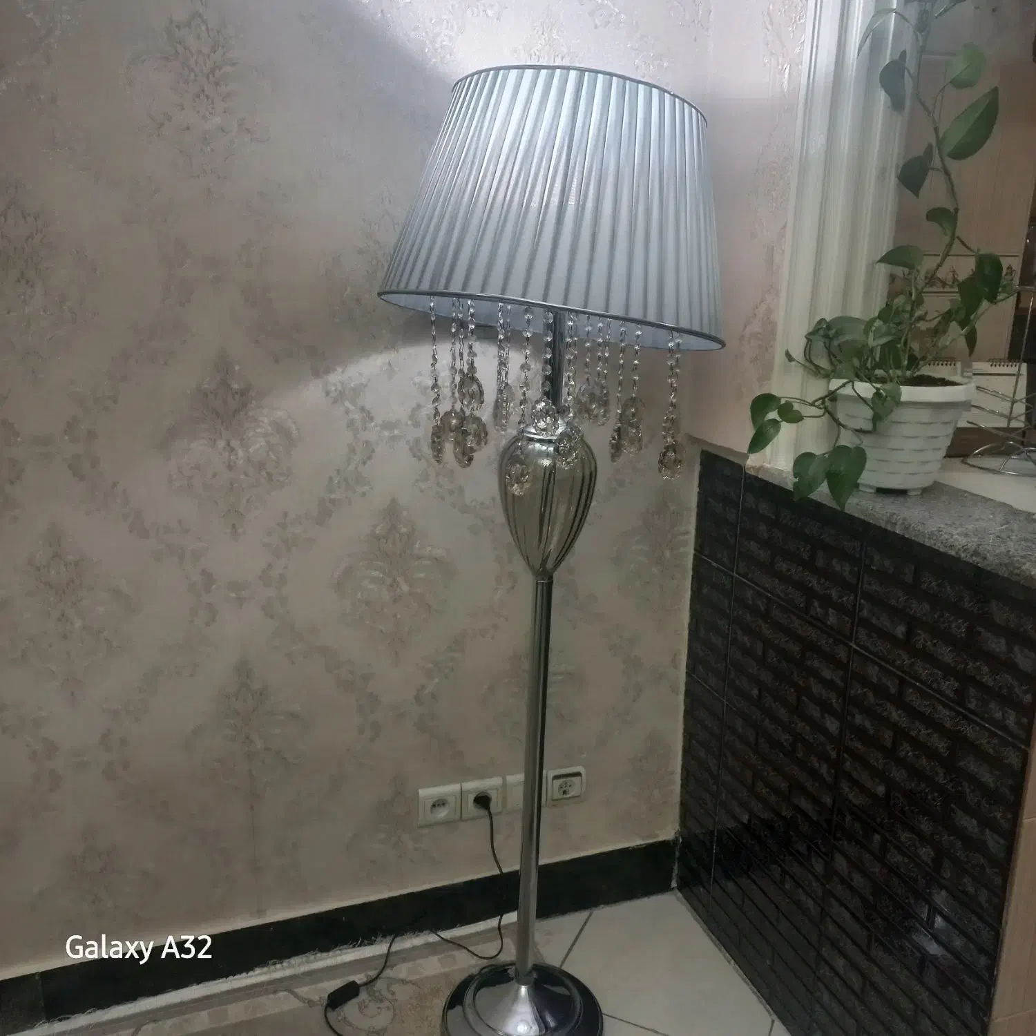 اباژور ایستاده|چراغ خواب و آباژور|تهران, سجاد|دیوار