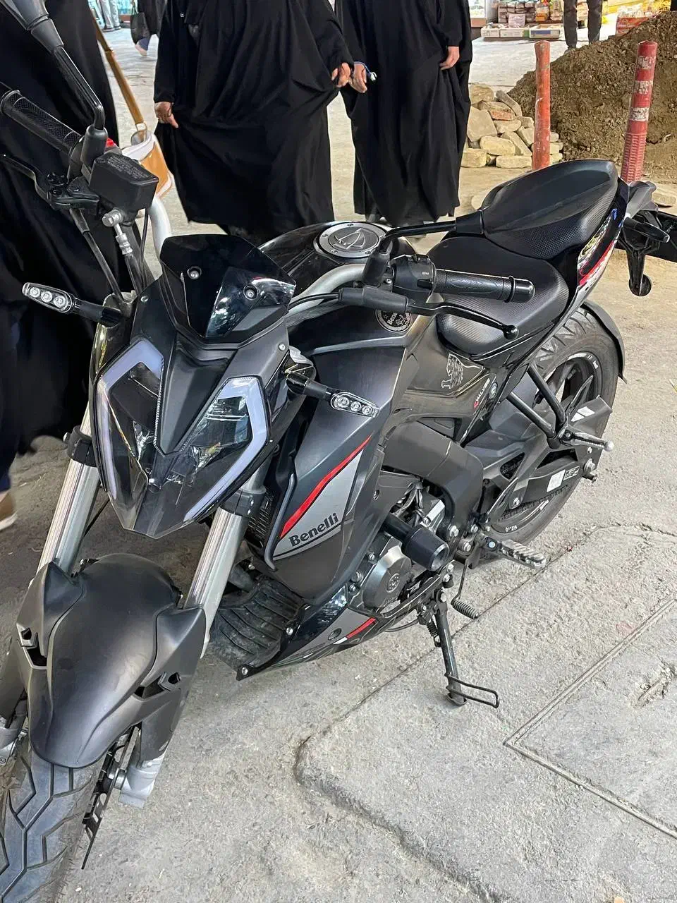 بنلی ۱۸۰s|موتورسیکلت|مشهد, بالا خیابان|دیوار