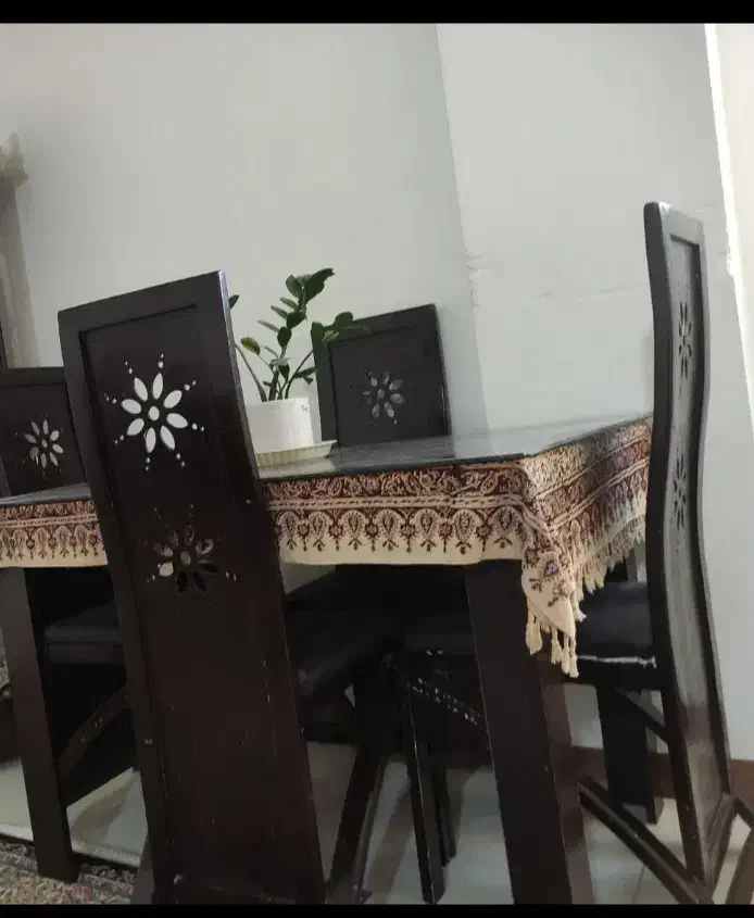 نهارخوری|میز و صندلی غذاخوری|سیرجان, |دیوار