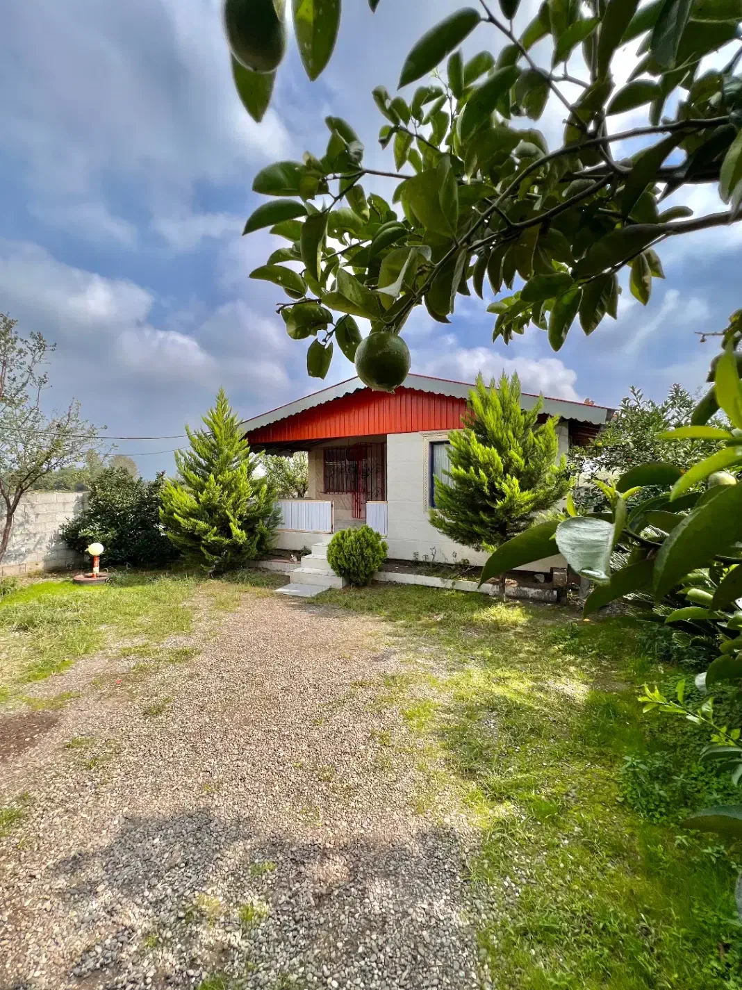 350 متر ویلاباغ پردرخت/چه ویویی /ببین فقط/خشکبیجار|فروش خانه و ویلا|رشت, استادسرا|دیوار