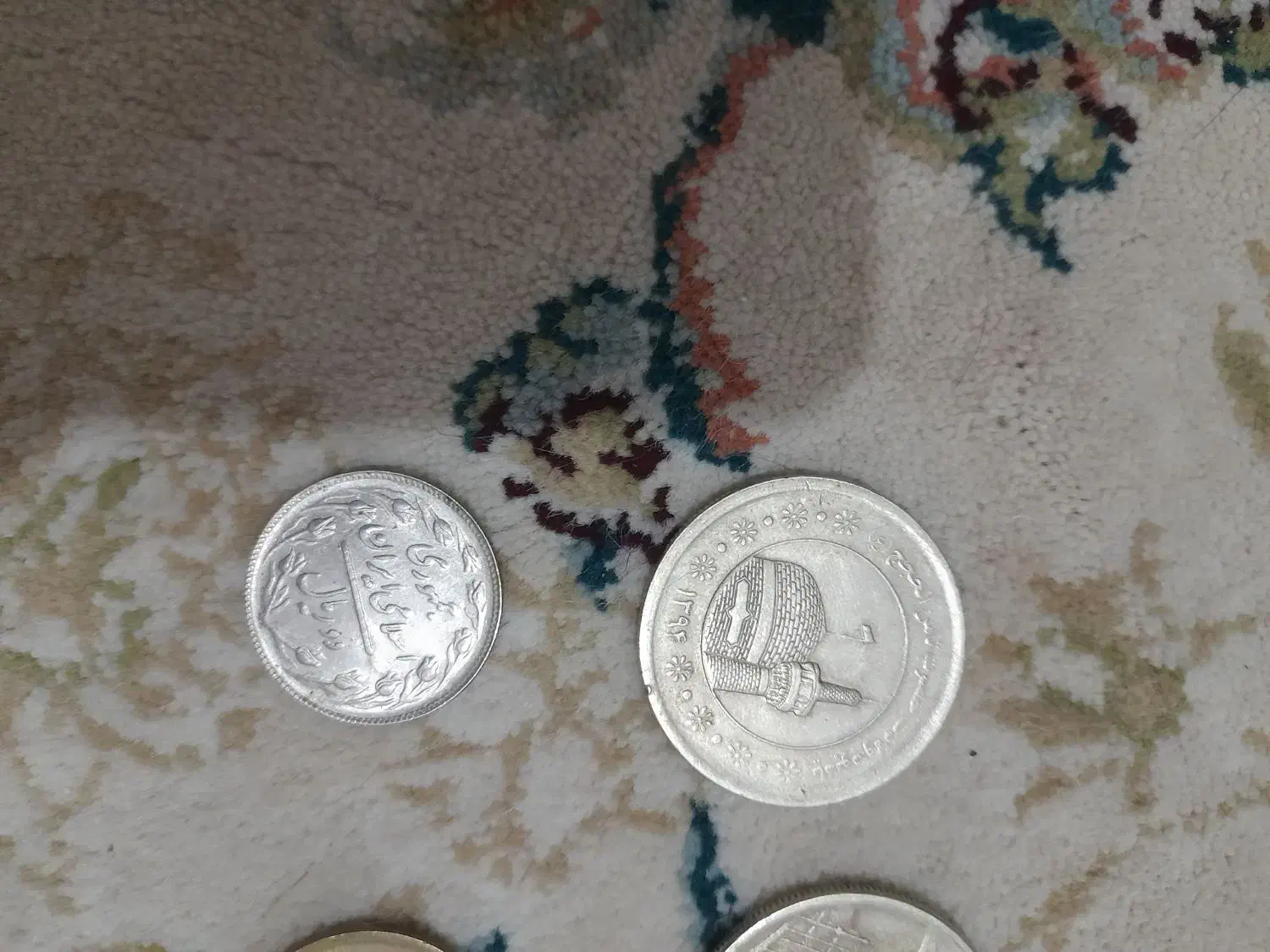 ۳ عدد سکه ۵۰۰۰ تومانی و ۲ عدد ۱۰۰۰ و ۱ عدد ۲|کلکسیون سکه، تمبر، اسکناس|هشتگرد, شهرک آرتیمان|دیوار