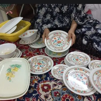 بشقاب قدیمی عرصع بم تنگه خواهش میکنم بخر|کلکسیون اشیاء عتیقه|تهران, هاشمی|دیوار