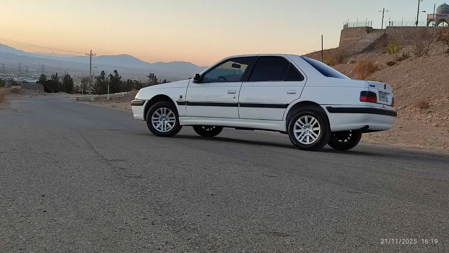 پژو پارس سال تمیز|خودرو سواری و وانت|قائن, |دیوار