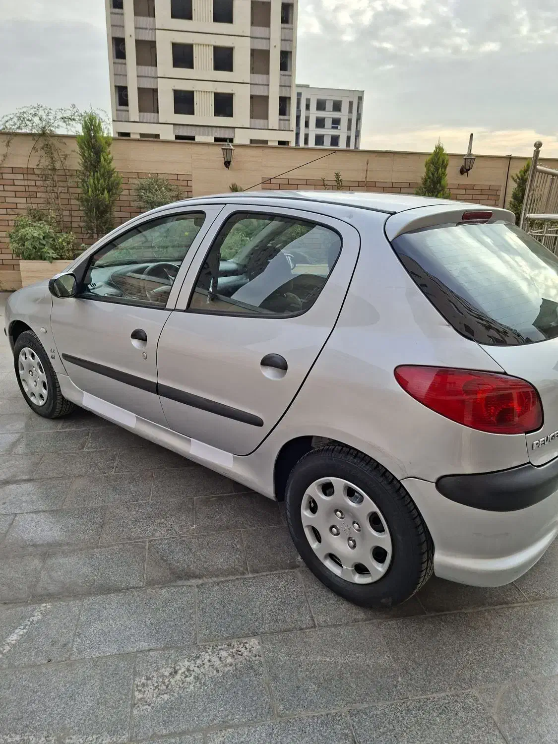 پژو ۲۰۶ هاچ بک تیپ ۵ ،مدل ۱۳۹۳|خودرو سواری و وانت|تهران, بهداشت|دیوار