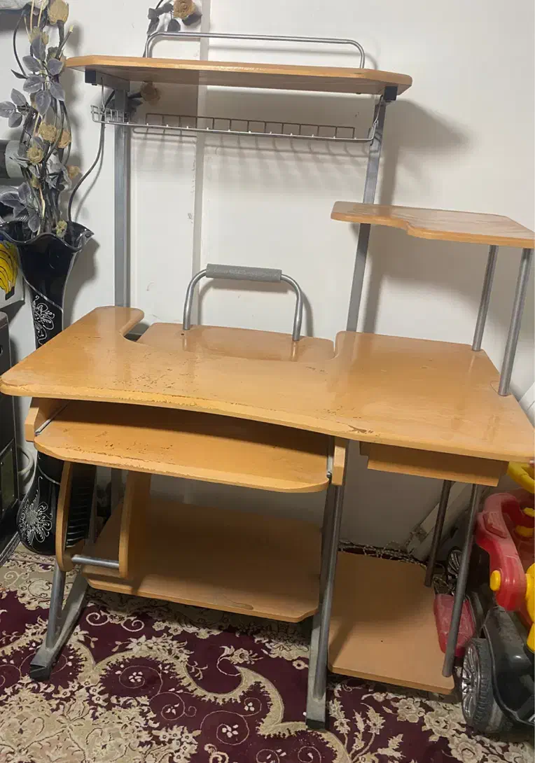 میز تحریر و کامپیوتر|میز تحریر و کامپیوتر|مشهد, توس (بلوار توس)|دیوار