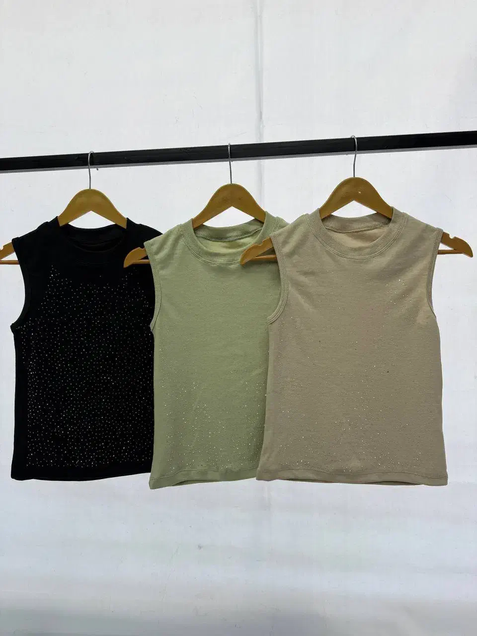 انواع تاپ کراپ|لباس|قم, تولید دارو و یخچال|دیوار