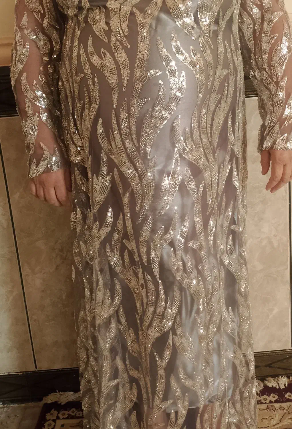 لباس مجلسی|لباس|کارون, |دیوار