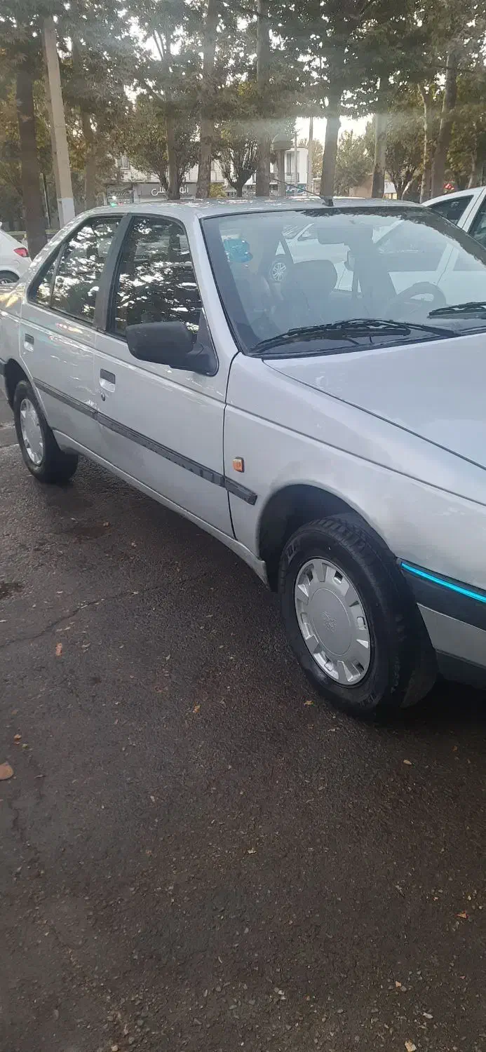 پژو ۴۰۵|خودرو سواری و وانت|ملایر, |دیوار