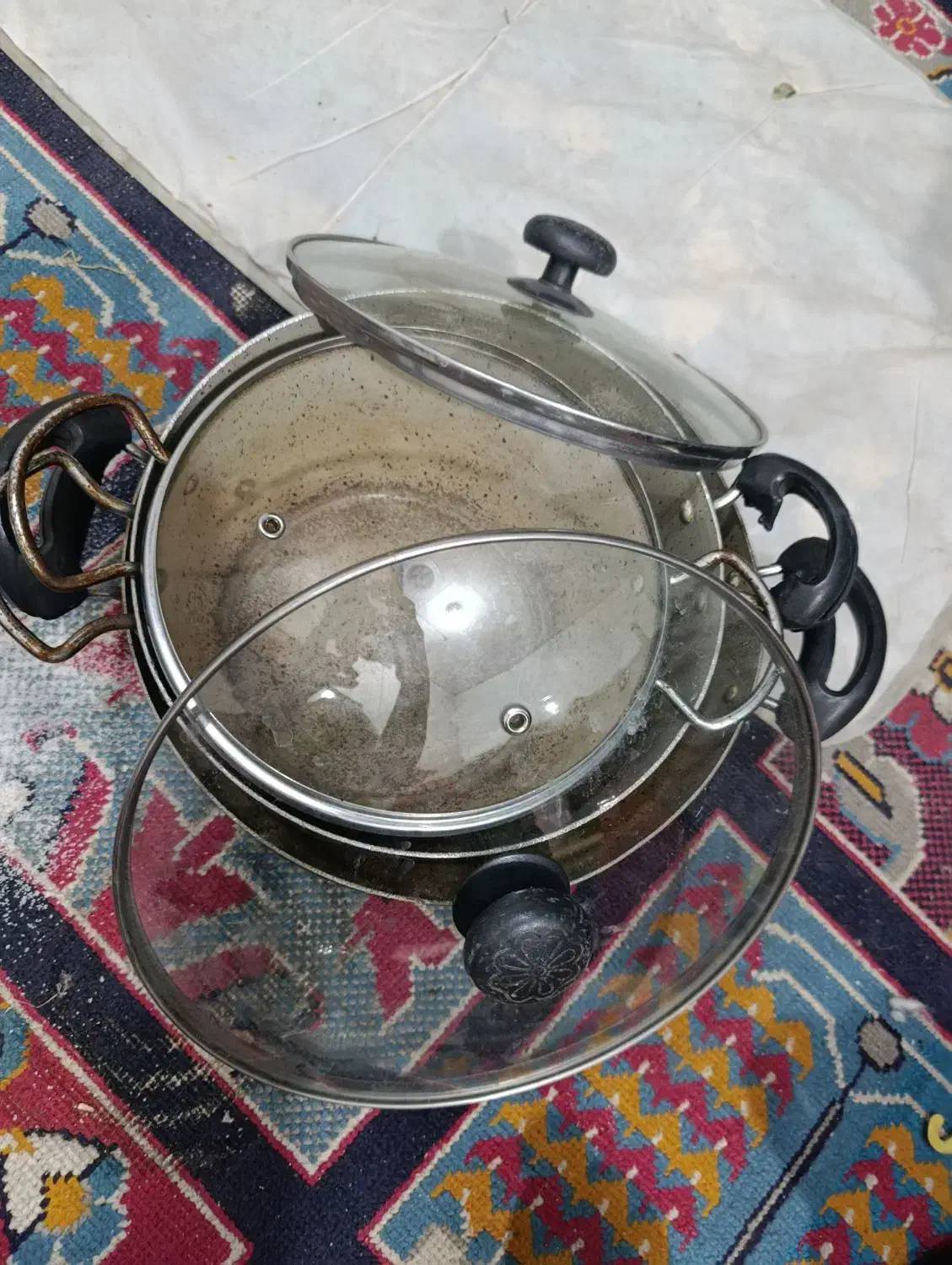 قابلمه و ماهیتابه|ظروف پخت‌وپز|بم, |دیوار