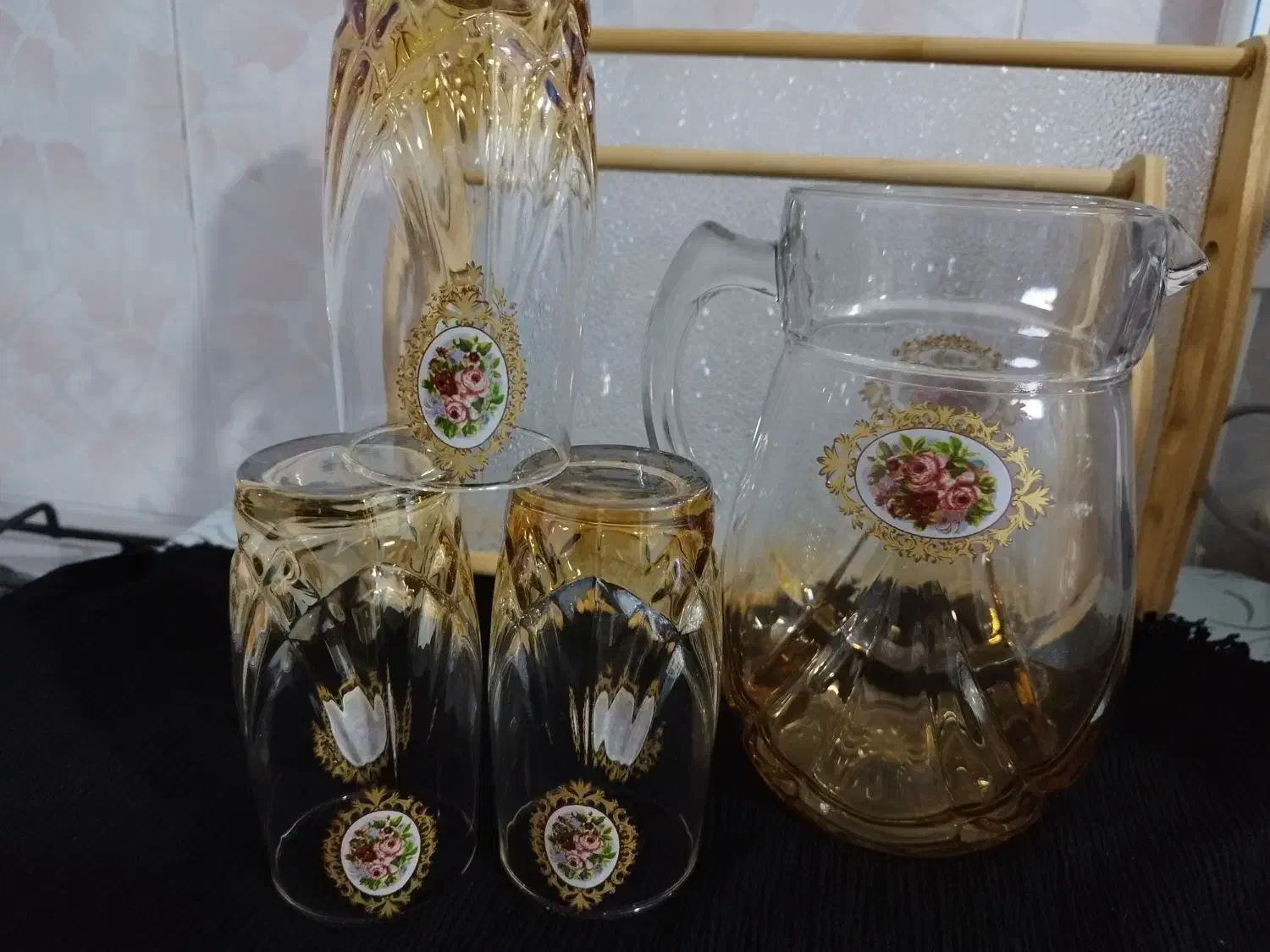 فنجان پریکس|ظروف سرو و پذیرایی|جوانرود, |دیوار