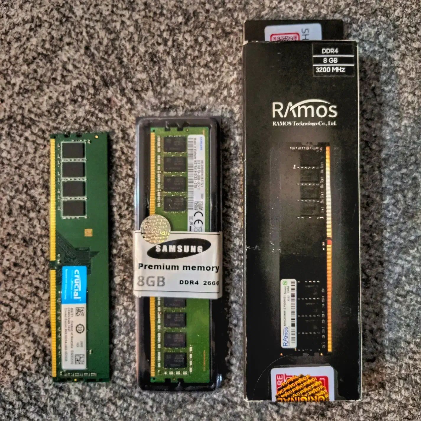 ۳عدد رم DDR4 8gb 3200 آکبند تعدادی رم DDR3 و لپتاپ|قطعات و لوازم جانبی رایانه|قم, سالاریه|دیوار