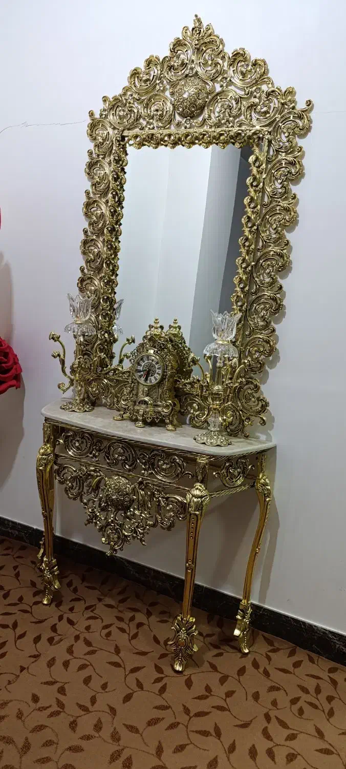 آیینه و شمعدان|آینه|ابهر, |دیوار